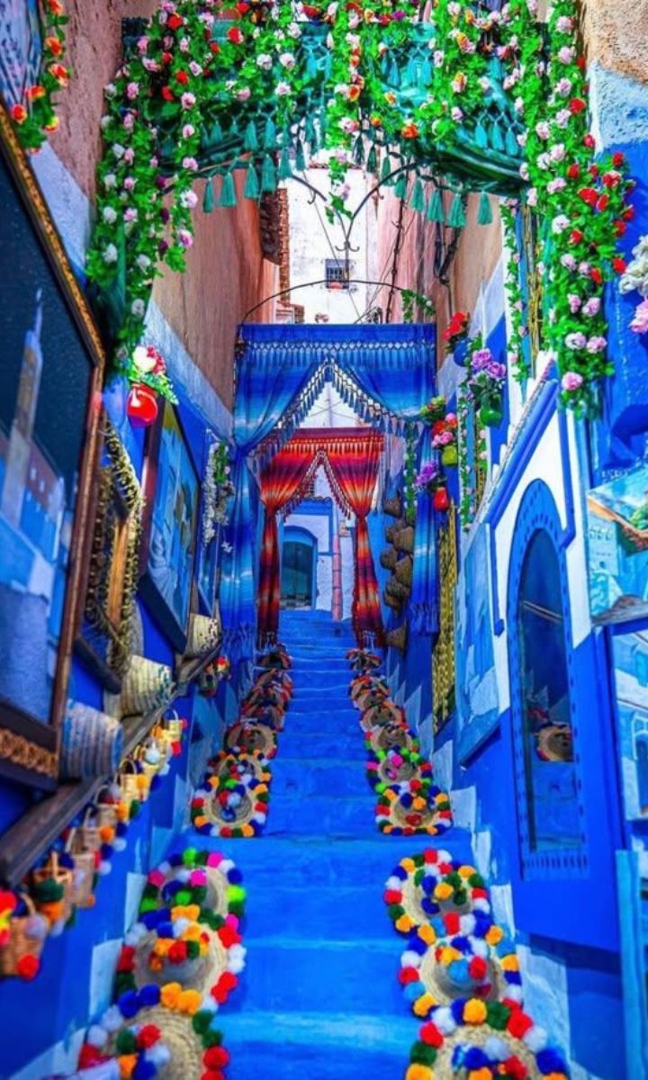 Camel trek in Erg Chebbi dunes